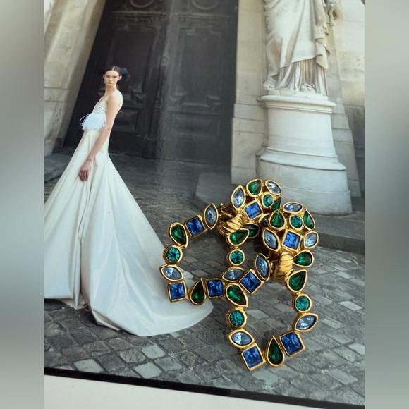 ❗️SOLD❗️LOT 2170 18K gold plated YSL vintage clip on earrings by Robert Goossens - Picture 4 of 11